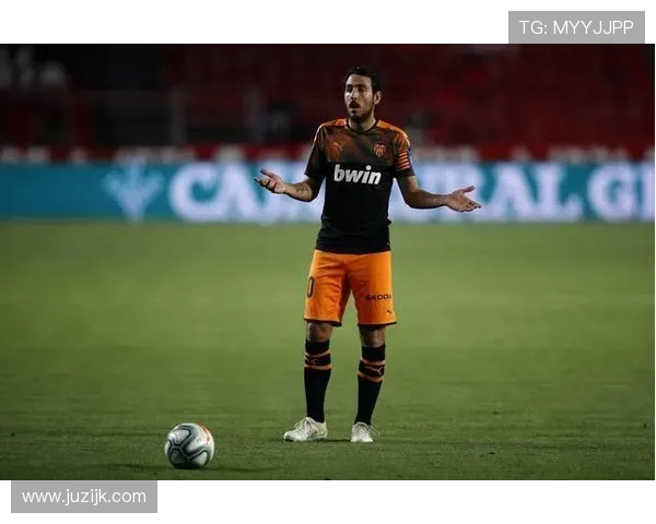 塞维利亚财政危机影响逐渐显现，球队整体稳定性面临阶段性考验